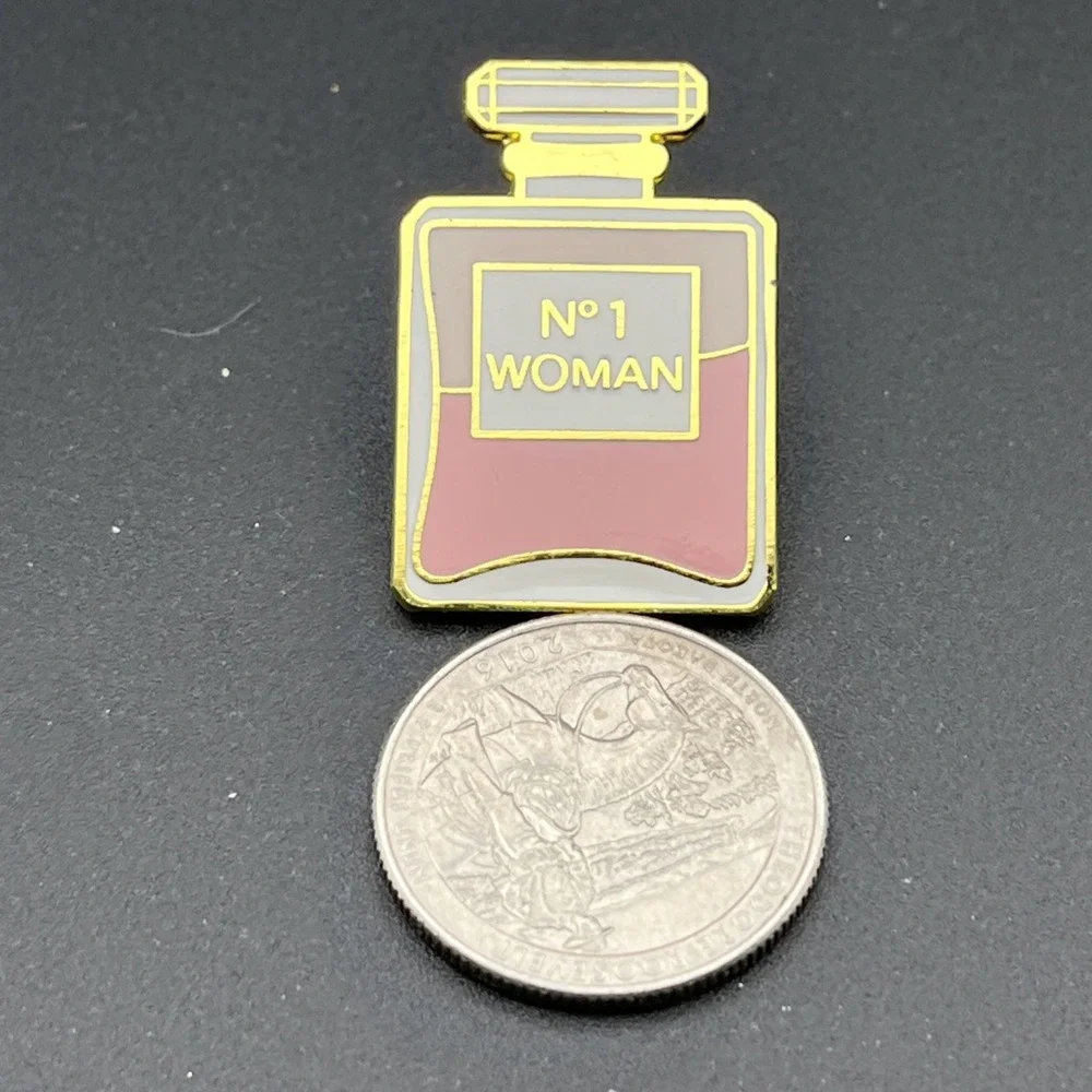 No 1 Woman‎ Perfume Lapel Hat Pin